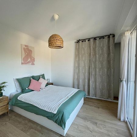 Bright Appartment With View Cagnes-sur-Mer Esterno foto
