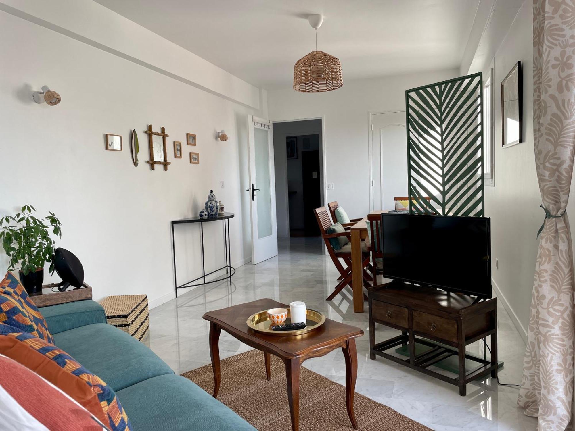 Bright Appartment With View Cagnes-sur-Mer Esterno foto